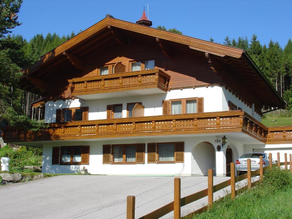 Апартаменти Landhaus Dickhardt Шладмінг Екстер'єр фото